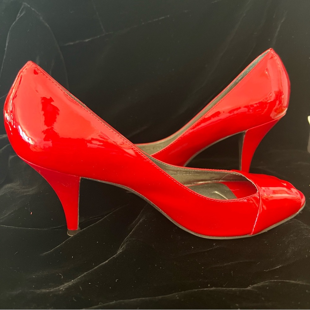 Jessica Simpson Classic Red Shoes